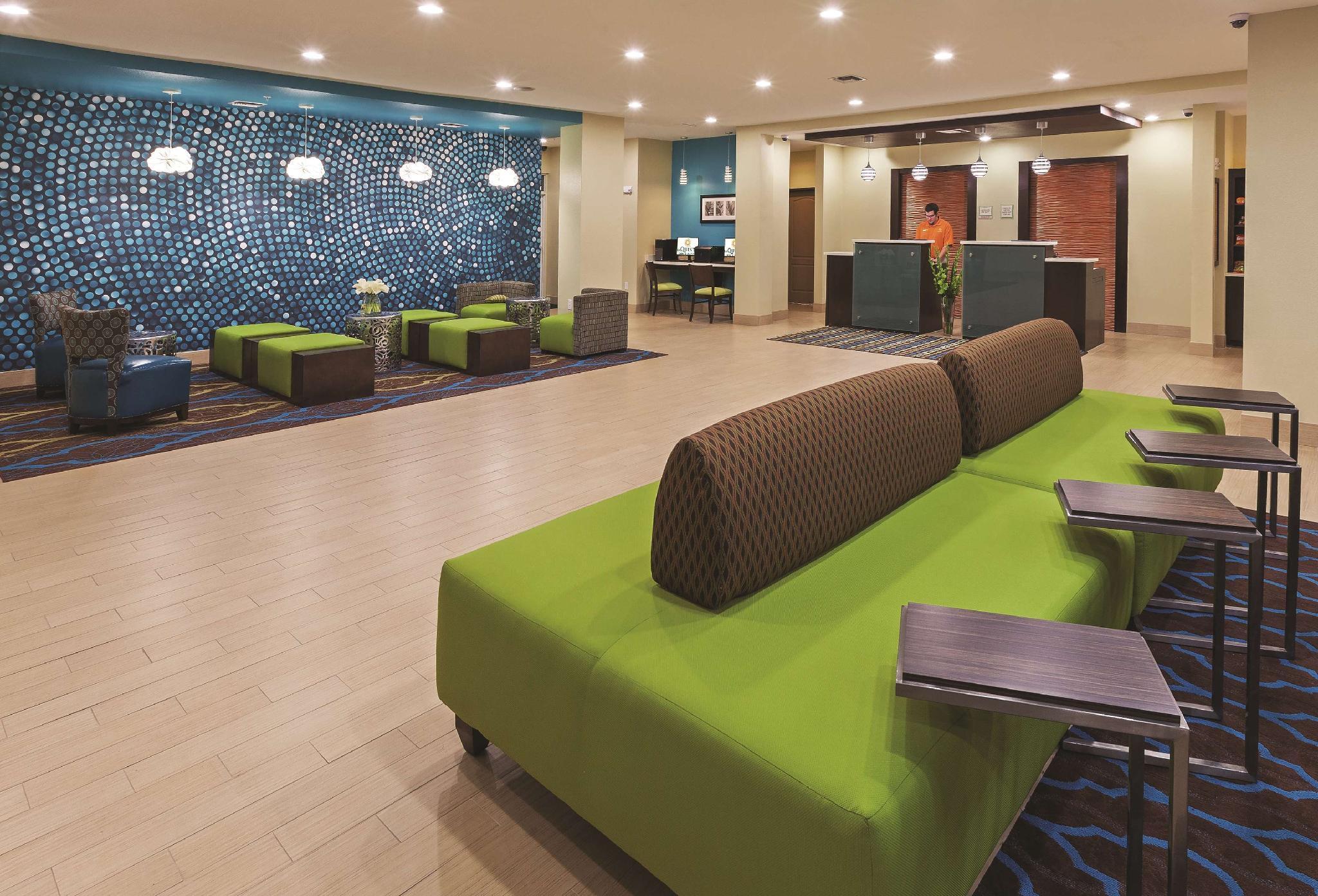 La Quinta By Wyndham Beeville מראה חיצוני תמונה